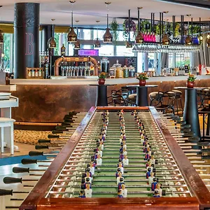 https://novotel-barcelona-cornella.topbarcelonahotels.com