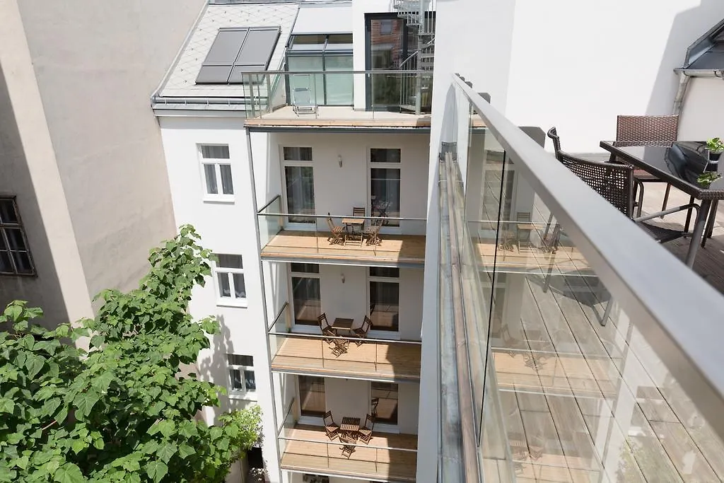 Yourapartment 1020 Vienna 0*,