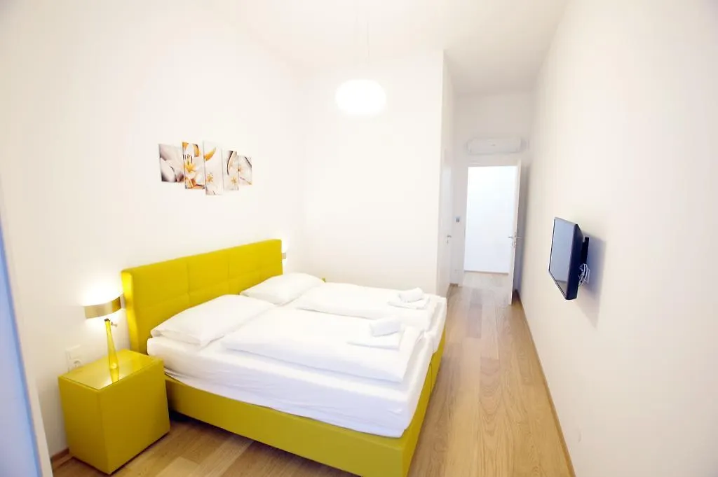Yourapartment 1020 Vienne 0*,